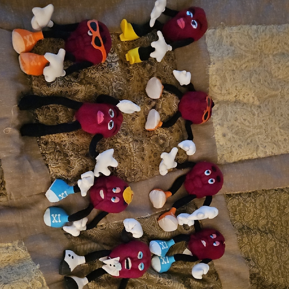 Lot Of 8- Original California Raisins Figures From 1980s / 1990s